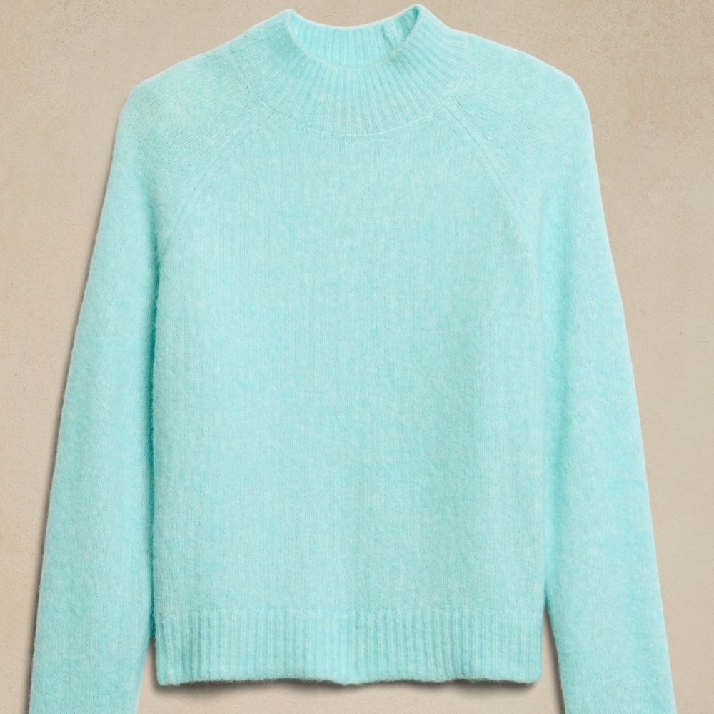 FUZZY MOCK-NECK SWEATER (Blue Water)